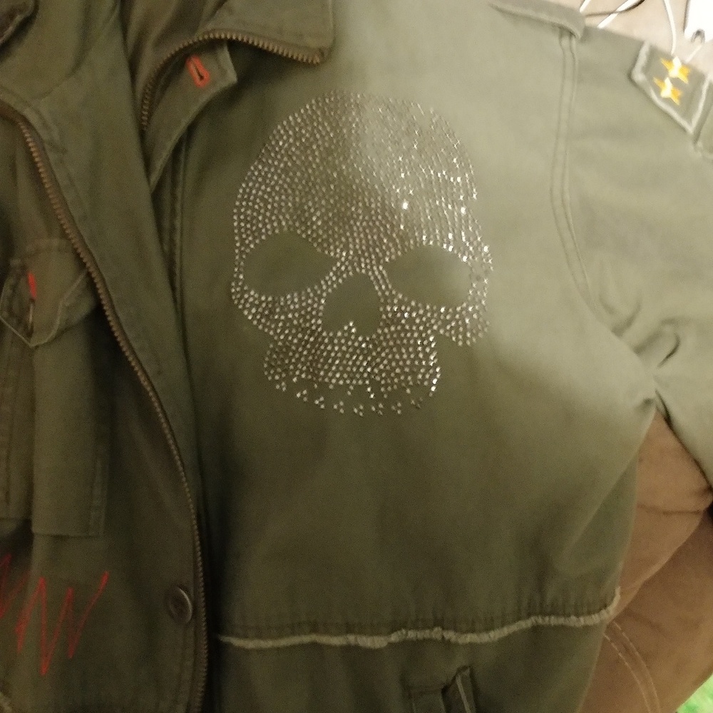 Army Jacket - image 3